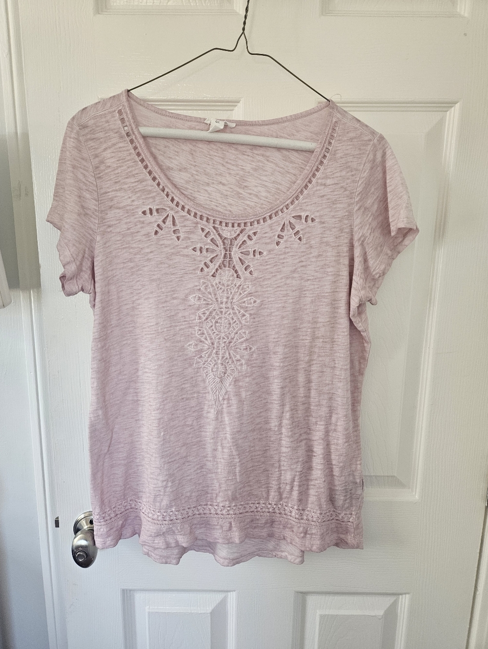 Tribal Jeans Light Pink Embroidered Scoop Neck Women’s Top